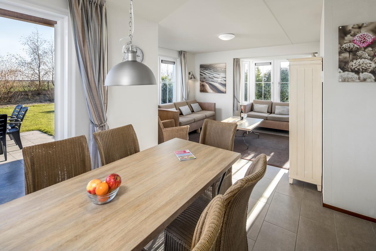 Roompot Residence Cadzand Bad Sluis Room photo